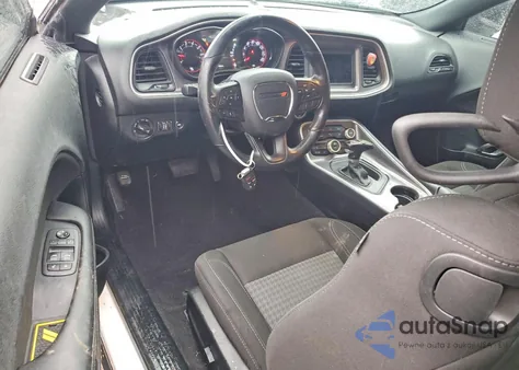 2020 Dodge Challenger Sxt z USA, uszkodzony, nr VIN 2C3CDZAGXLH236242